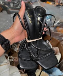 Women shoes