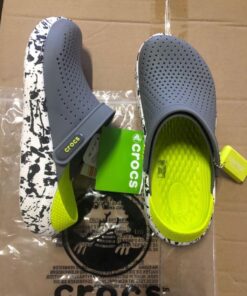 Crocs pallets