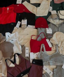 Alo yoga clothing