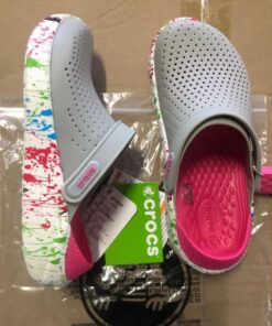Crocs pallets