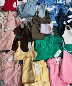 Alo yoga clothing