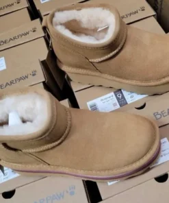 Ugg Shoe Pallets